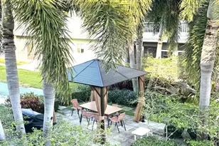 2100 NE 38th St, Lighthouse Point, FL 33064 - Photo 11