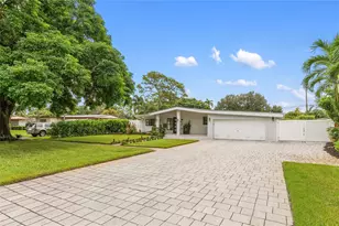 1080 E Country Club Cir, Plantation, FL 33317 - Photo 39