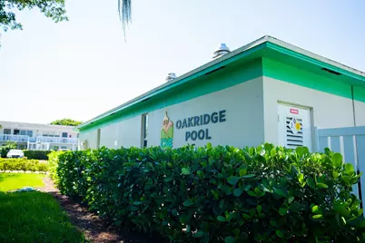 304 Oakridge Q #304, Deerfield Beach, FL 33442 - Photo 23