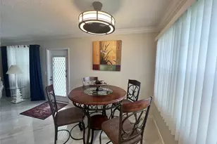 304 Oakridge Q, Deerfield Beach, FL 33442 - Photo 3