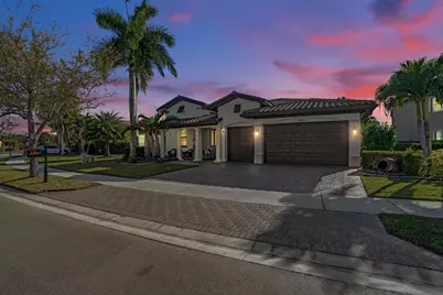 8251 NW 122nd, Parkland, FL 33076 - Photo 3