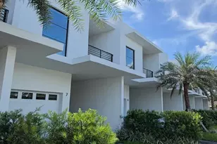 2511 Pierce St, Hollywood, FL 33020 - Photo 1