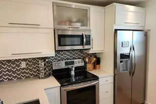 301 Cambridge Rd, Hollywood, FL 33024 - Photo 5