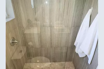301 Cambridge Road #301, Hollywood, FL 33024 - Photo 19