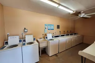 301 Cambridge Rd, Hollywood, FL 33024 - Photo 25