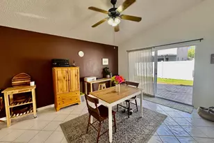2865 SW 180th Ave, Miramar, FL 33029 - Photo 17