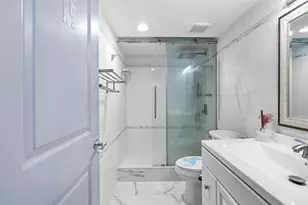 10762 La Placida Dr, Coral Springs, FL 33065 - Photo 9