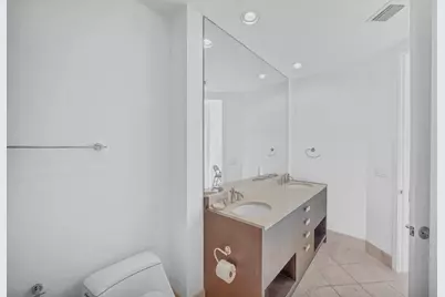 18201 Collins Avenue, Sunny Isles Beach, FL 33160 - Photo 47