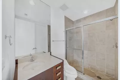 18201 Collins Avenue, Sunny Isles Beach, FL 33160 - Photo 31