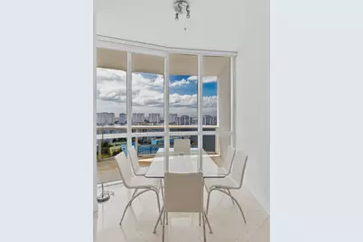18201 Collins Avenue, Sunny Isles Beach, FL 33160 - Photo 53