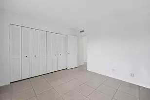 8735 Ramblewood Dr, Coral Springs, FL 33071 - Photo 21