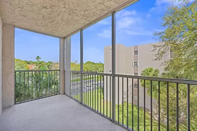 8735 Ramblewood Drive #409, Coral Springs, FL 33071 - Photo 7