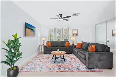 304 SE 4th Street, Dania Beach, FL 33004 - Photo 3