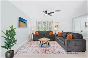 304 SE 4th St, Dania Beach, FL 33004 - Photo 3