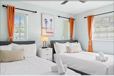 304 SE 4th Street, Dania Beach, FL 33004 - Photo 15