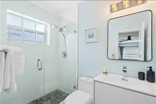 304 SE 4th St, Dania Beach, FL 33004 - Photo 17