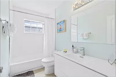 304 SE 4th Street, Dania Beach, FL 33004 - Photo 13