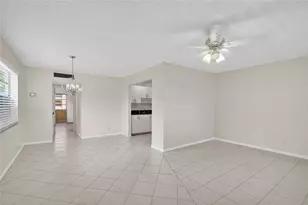608 Normandy, Delray Beach, FL 33484 - Photo 3