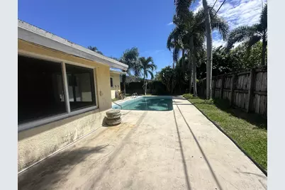 2941 NE 9th Avenue, Pompano Beach, FL 33064 - Photo 3