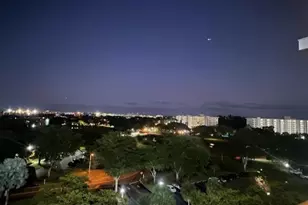 575 Oaks Ln, Pompano Beach, FL 33069 - Photo 19