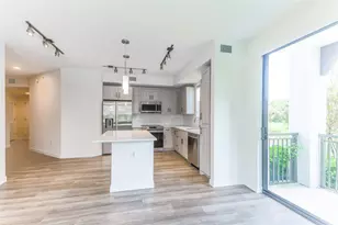 8894 44th St, Sunrise, FL 33351 - Photo 1