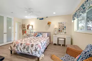 1156 NW 83rd Ave, Plantation, FL 33322 - Photo 15