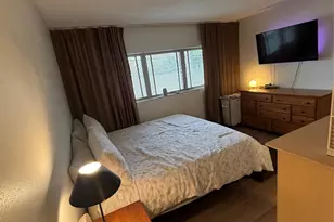 900 SW 12th St, Fort Lauderdale, FL 33315 - Photo 13