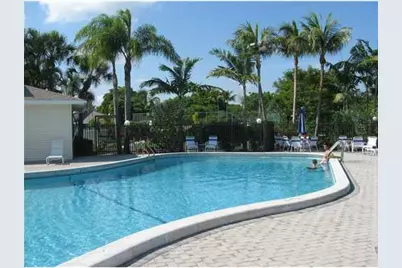 4826 S Hemingway Circle #104, Margate, FL 33063 - Photo 5