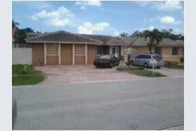 5843 SW 149 Avenue, Miami, FL 33193 - Photo 1