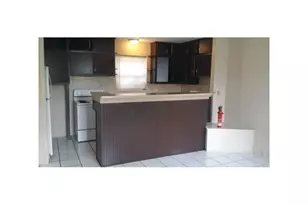 1840 Lincoln Unit, Hollywood, FL 33020 - Photo 3