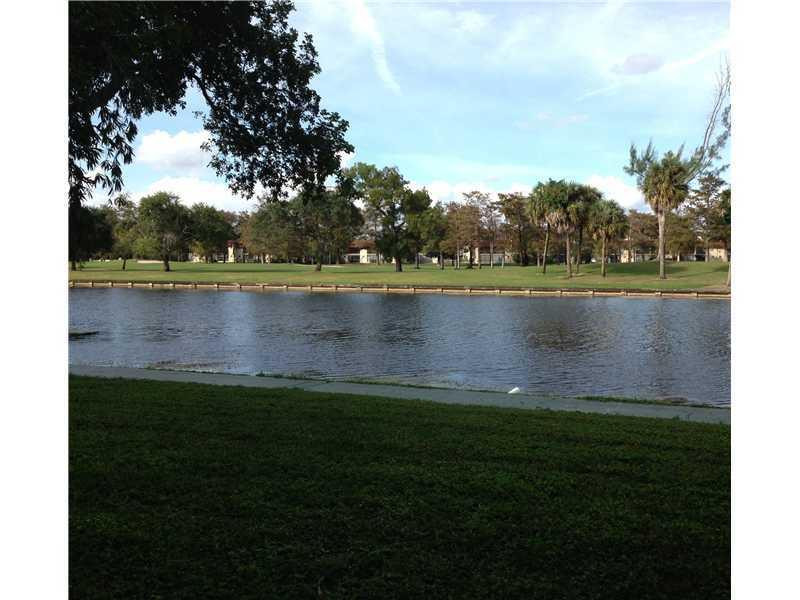 3750 Inverrary Dr #1B - 3750 Inverrary Dr #1B, Lauderhill, FL 33319 Luxury Property | Jose Angel Pina