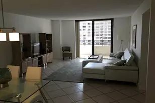 2500 Parkview Dr, Hallandale Beach, FL 33009 - Photo 5