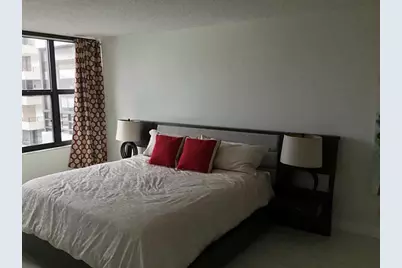 2500 Parkview Drive #1519, Hallandale Beach, FL 33009 - Photo 11