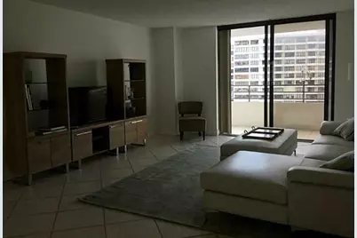 2500 Parkview Drive #1519, Hallandale Beach, FL 33009 - Photo 3