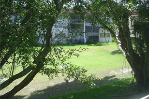 8940 S Hollybrook Bl, Pembroke Pines, FL 33025 - Photo 3