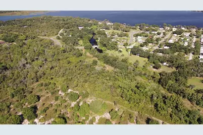 1055 Lake Josephine Drive, Sebring, FL 33875 - Photo 7