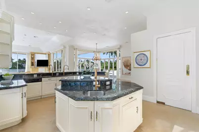 18161 Daybreak Drive, Boca Raton, FL 33496 - Photo 23