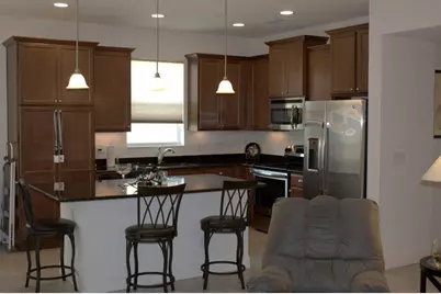 10298 SW Silverberry Court N, Port Saint Lucie, FL 34987 - Photo 9