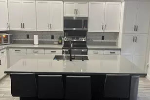 20916 NW 1st Dr, Pembroke Pines, FL 33029 - Photo 3