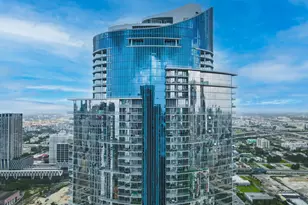 851 NE 1st Ave, Miami, FL 33132 - Photo 11