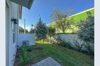 3569 San Bernardino Way, Palm Springs, FL 33461 - Photo 27