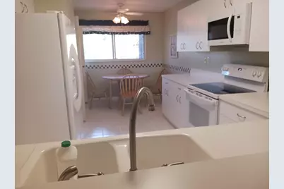 4734 Lucerne Lakes Boulevard #212, Lake Worth, FL 33467 - Photo 5