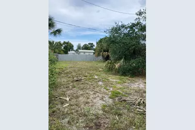 4669 SE May Avenue, Stuart, FL 34997 - Photo 1