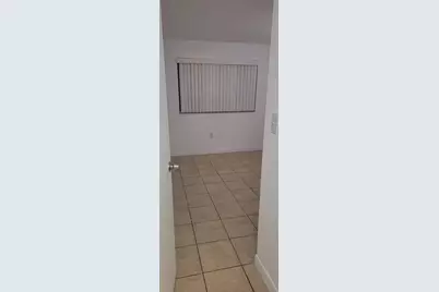7210 NW 179th Street #202, Hialeah, FL 33015 - Photo 7