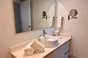 2602 E Hallandale Beach Blvd, Hallandale Beach, FL 33009 - Photo 15