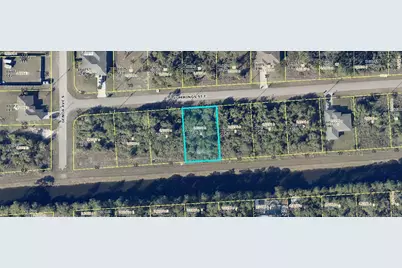 1112 Cummings Street E, Lehigh Acres, FL 33974 - Photo 3