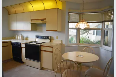 500 Grove Isle Circle #103, Vero Beach, FL 32962 - Photo 11