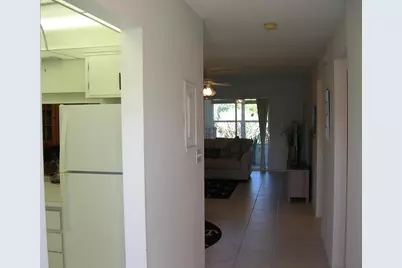 1172 Commodore Court #204, Fort Pierce, FL 34949 - Photo 5