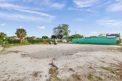 3500 S Dixie Highway, West Palm Beach, FL 33405 - Photo 9