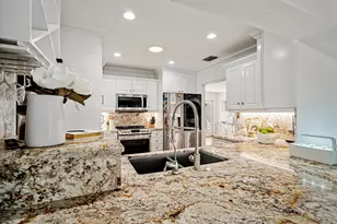 681 NE Harbour Dr, Boca Raton, FL 33431 - Photo 7